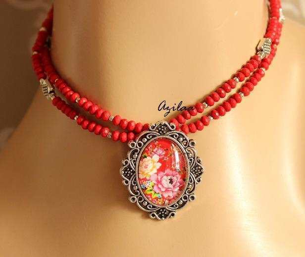 Antique style layered Red gemstone beaded necklace 