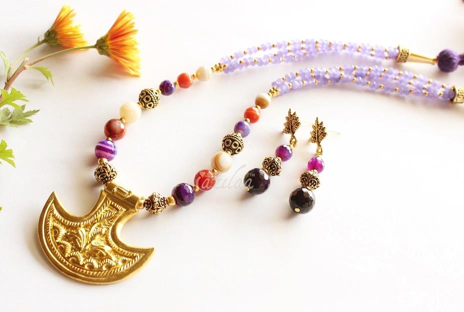 Multi gemstone antique gold tone necklace earrings set