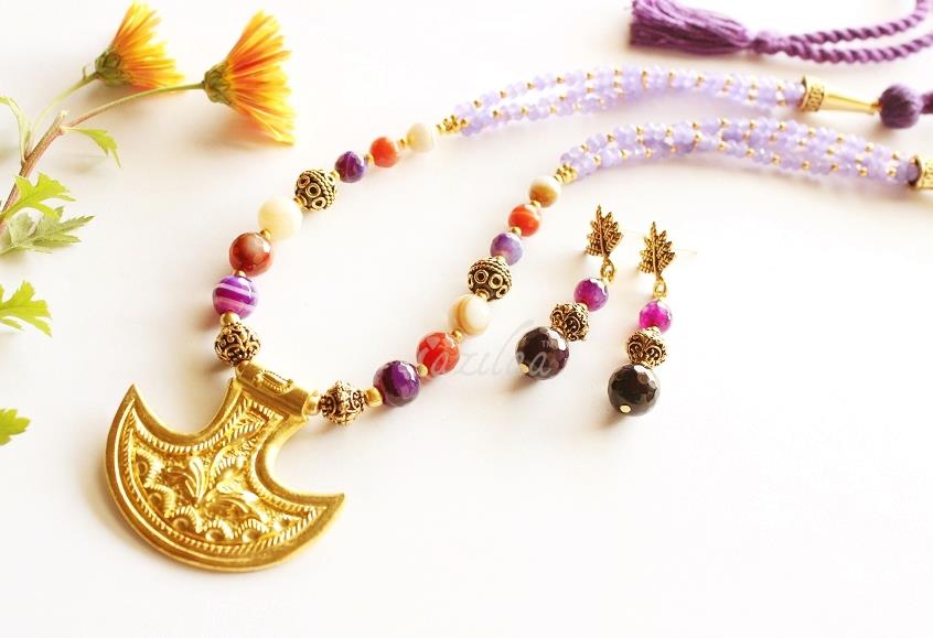 Multi gemstone antique gold tone necklace earrings set