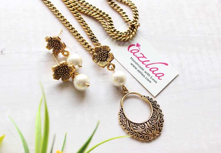 Flower pendant Swarovski crystal pearl chain necklace earrings