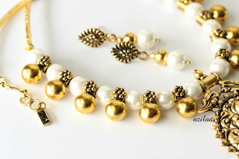 Goddess Laxmi antique gold tone pearl necklace earrings set