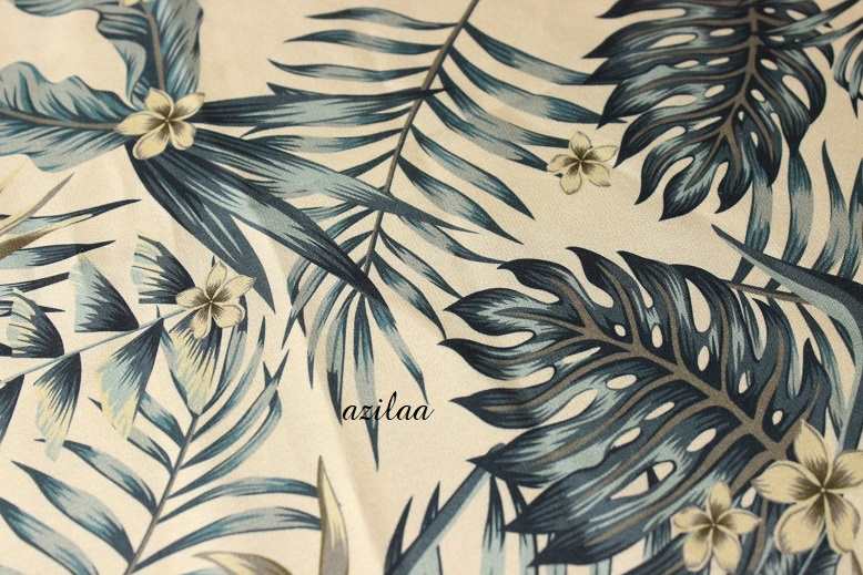 Gorgeous satin tropical leaves scarf Square