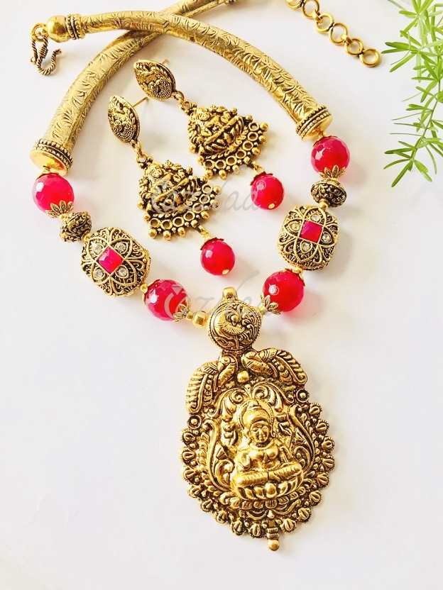 LAXMI goddess maroon gemstone antique gold tone necklace set