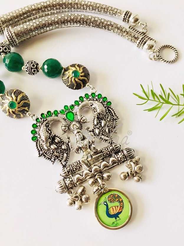 Peacock green Laxmi Gemstone beaded handmade necklace set