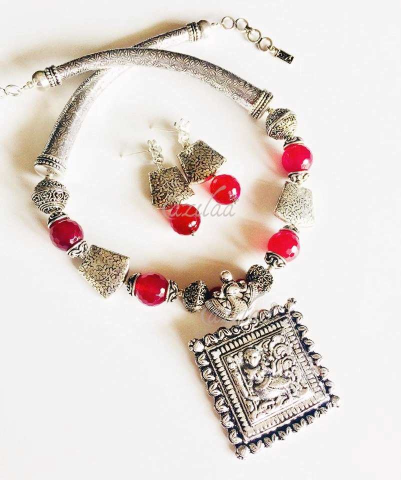 Pinkish maroon ethnic antique silver gemstone necklace set