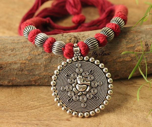 Maroon Ganesha silver plated thread handmade necklace set