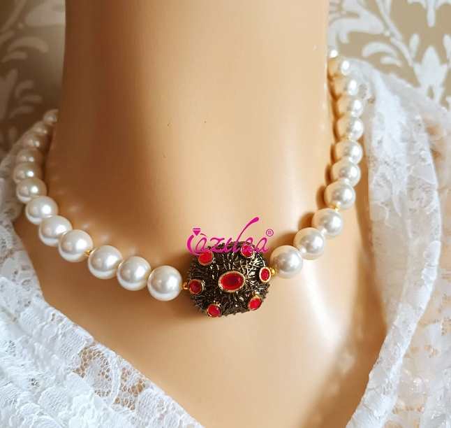 White pearl beaded choker necklace earrings